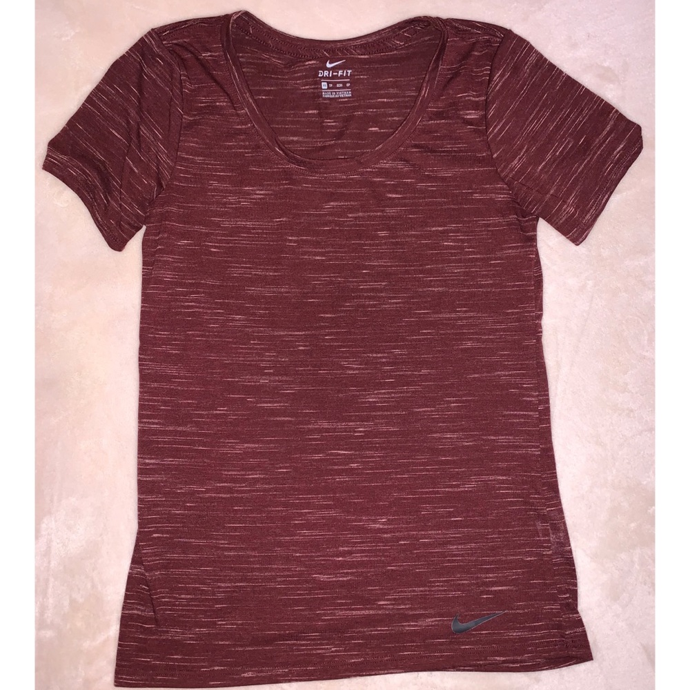 Nike Short Sleeve